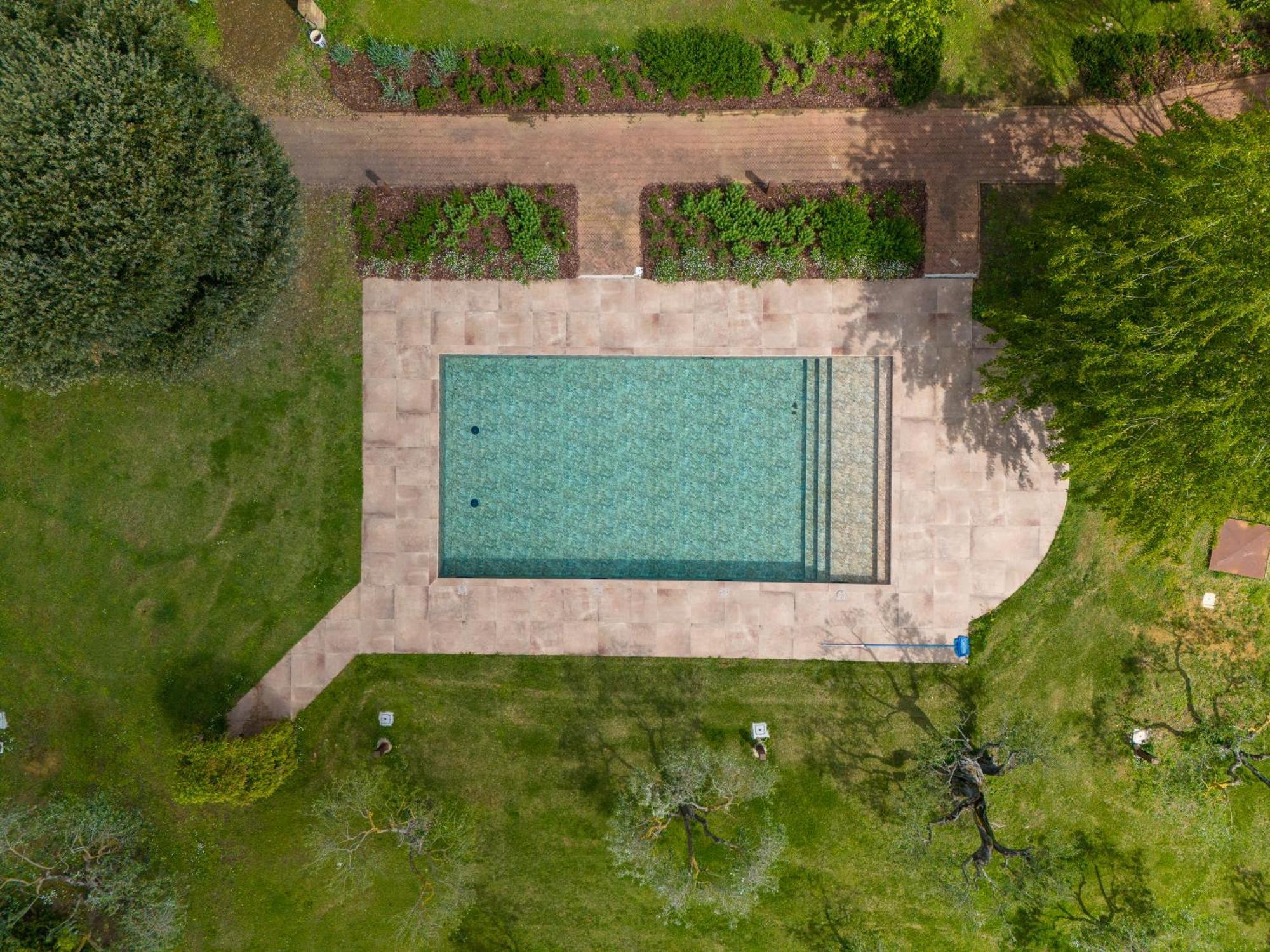 Equo Suites Petrignano Del Lago Exteriér fotografie