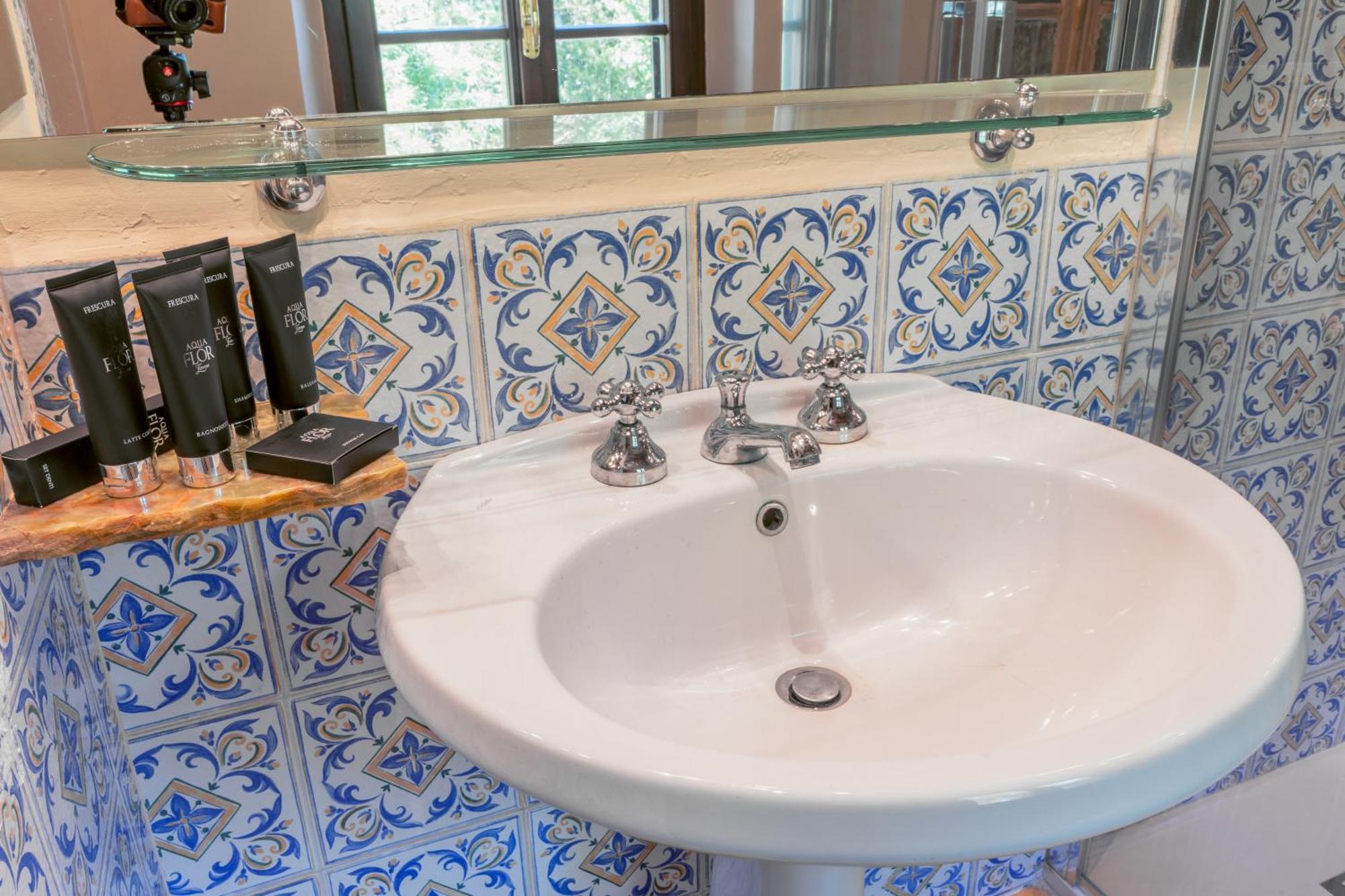 Equo Suites Petrignano Del Lago Exteriér fotografie
