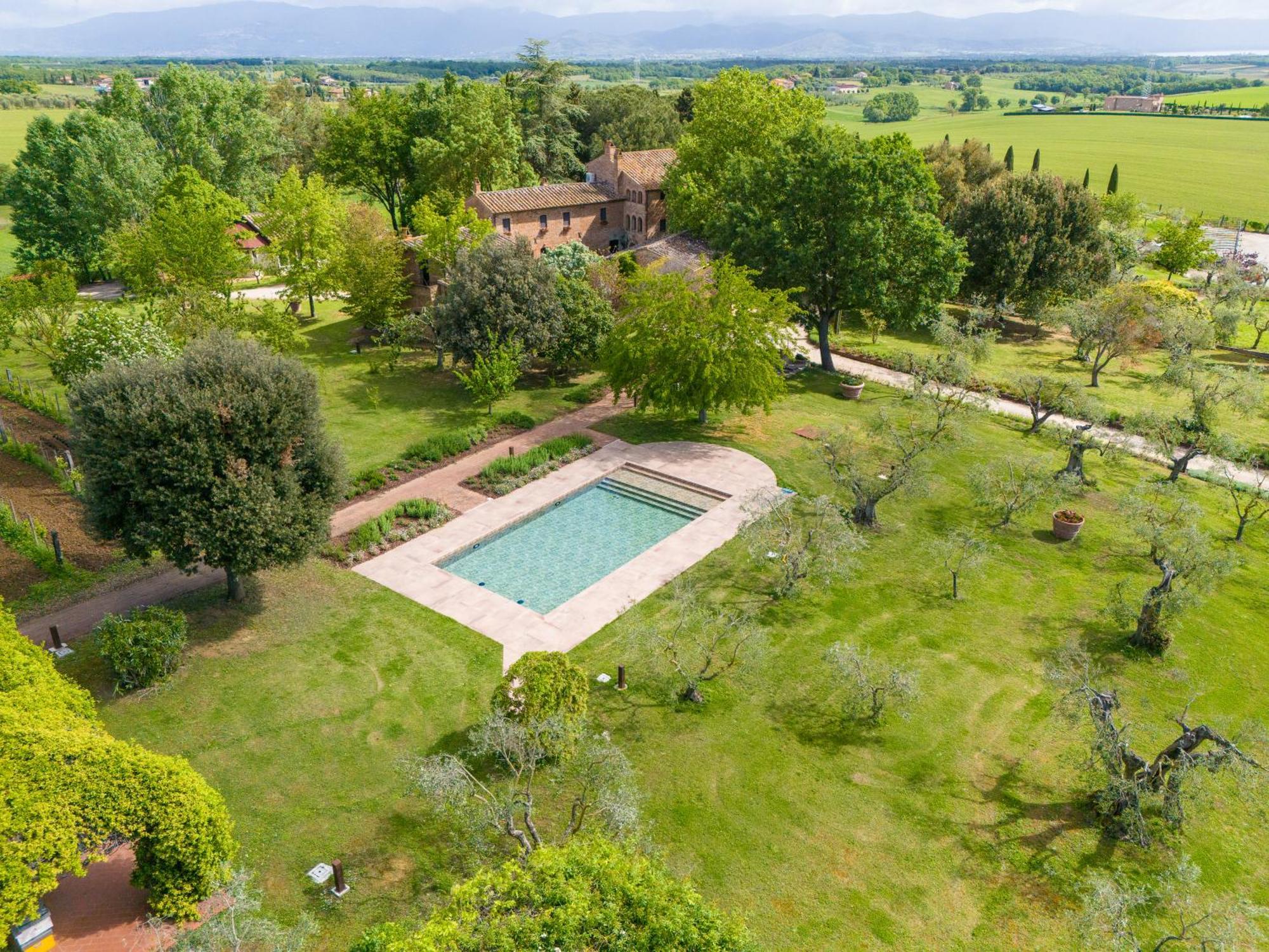 Equo Suites Petrignano Del Lago Exteriér fotografie