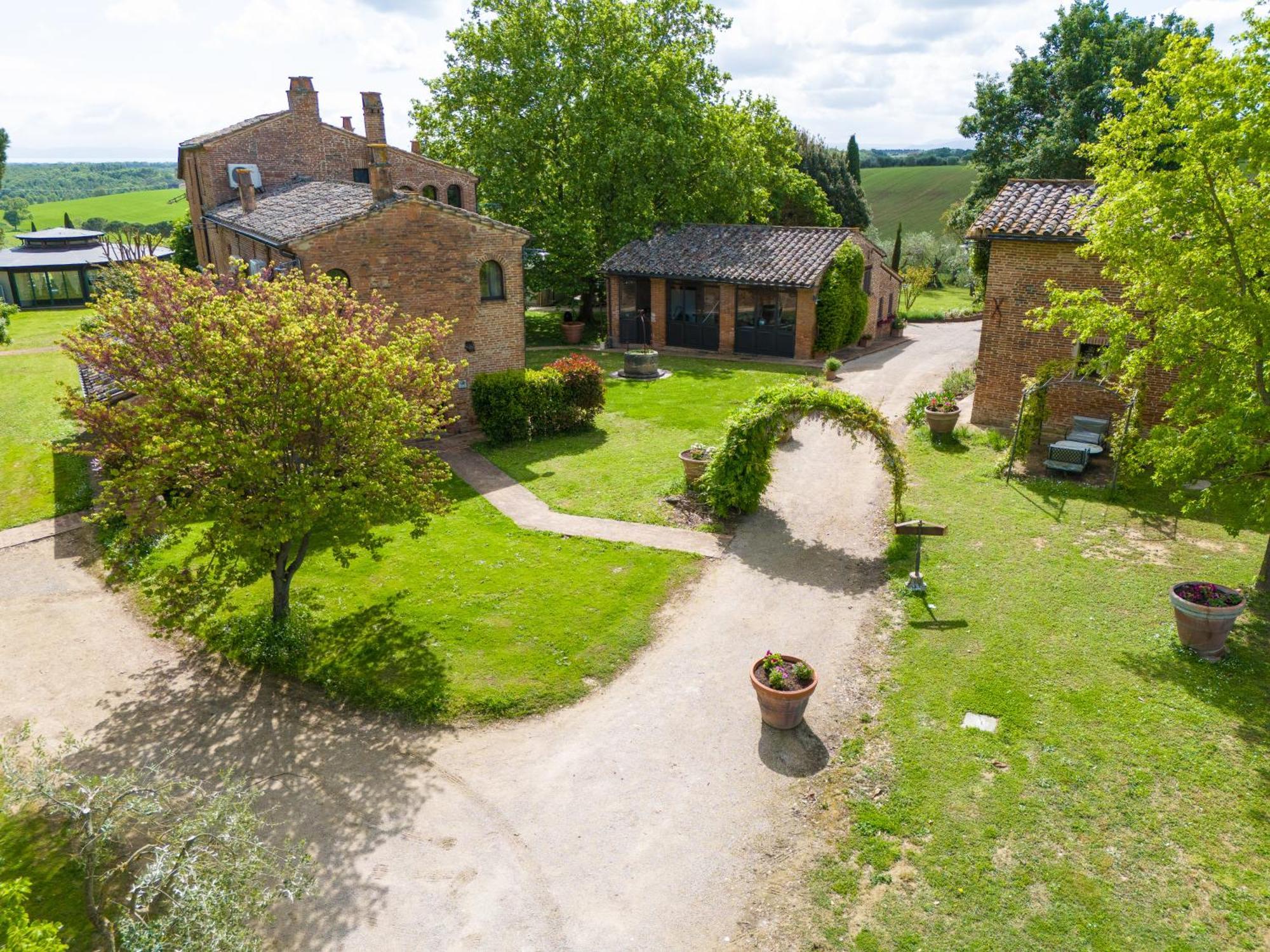 Equo Suites Petrignano Del Lago Exteriér fotografie
