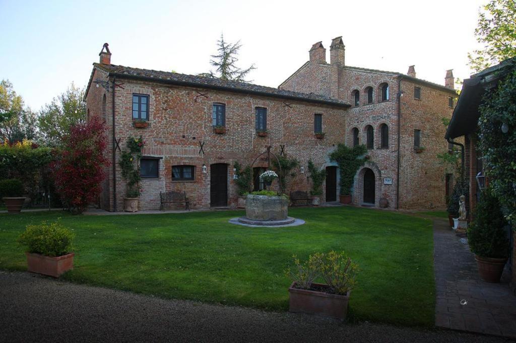 Equo Suites Petrignano Del Lago Exteriér fotografie